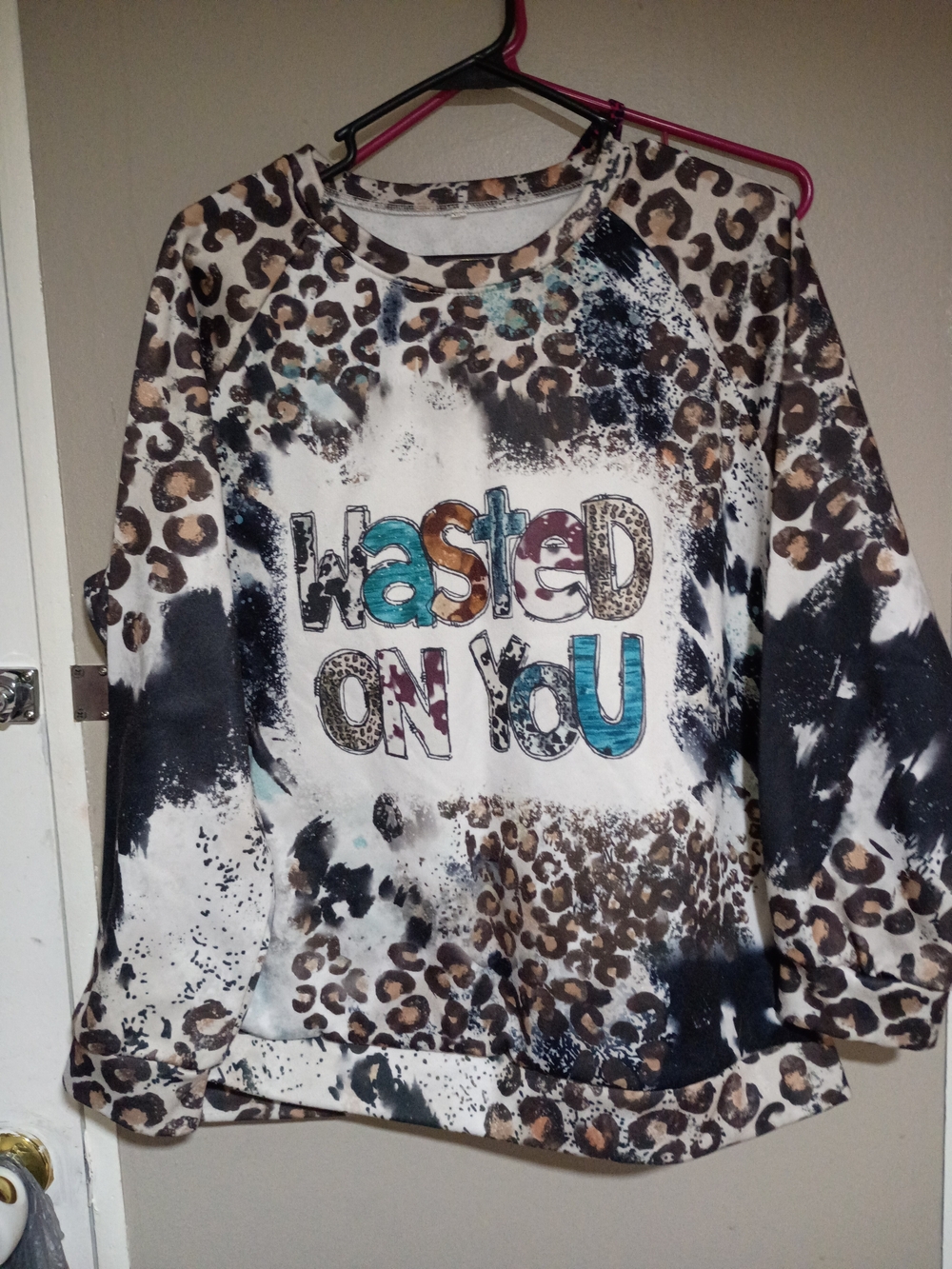 Leopard Print Crewneck Sweatshirt - Multicolor